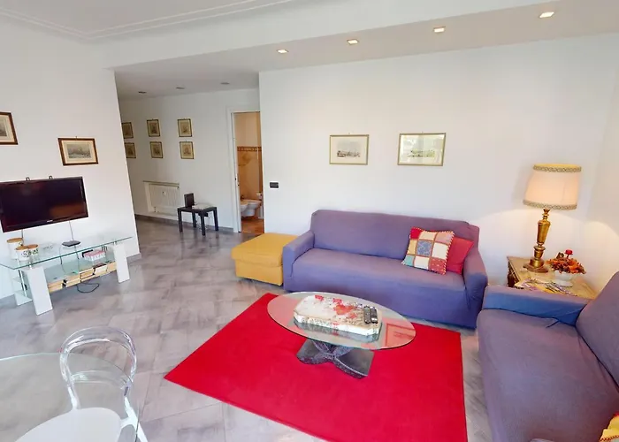 Apartment Agreable 3p Avec Climatisation Et Balcon, Proche Plages - Fr-1-196-349